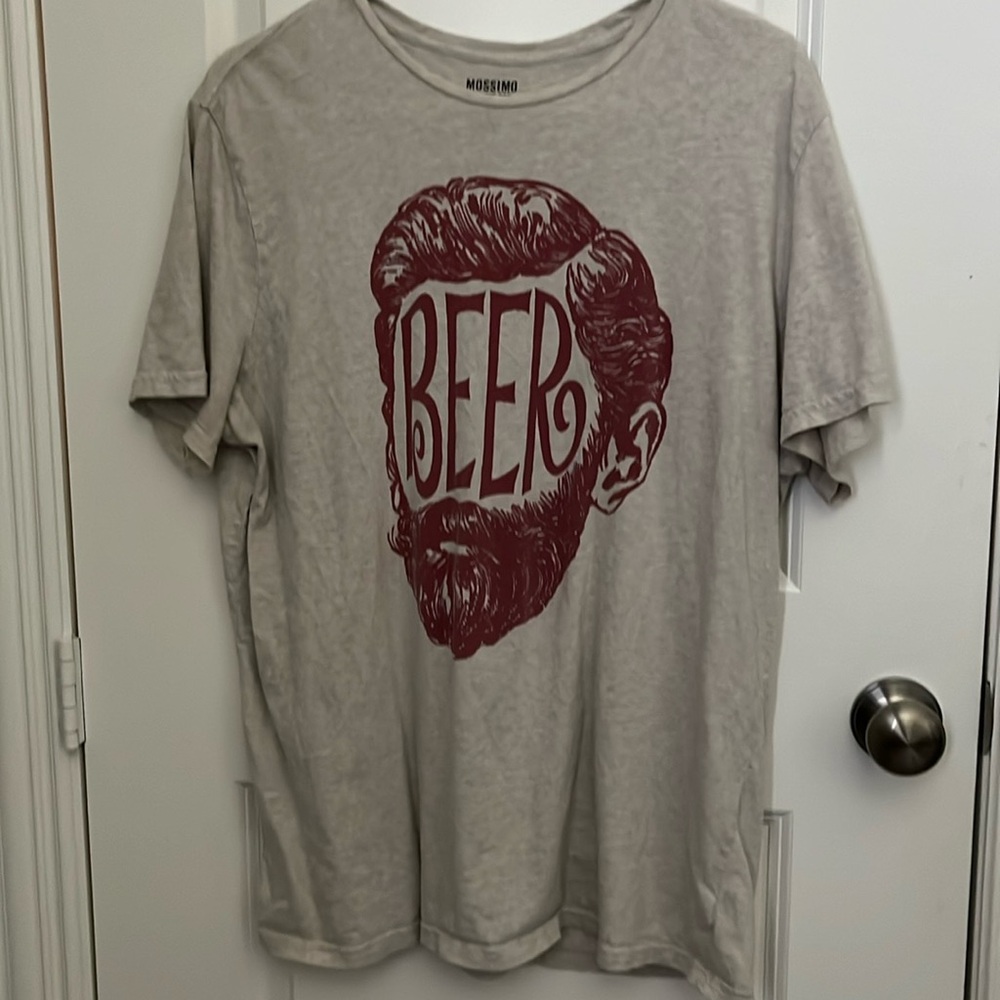 Lightweight T-Shirt that says Beer